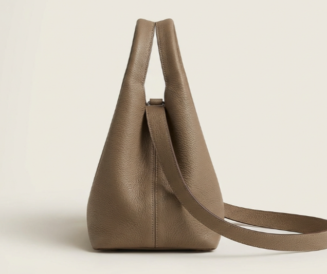 Ana-bolso de cuero con correa