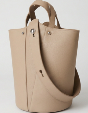 Ada-Bolso Bucket de Diseño Minimalista